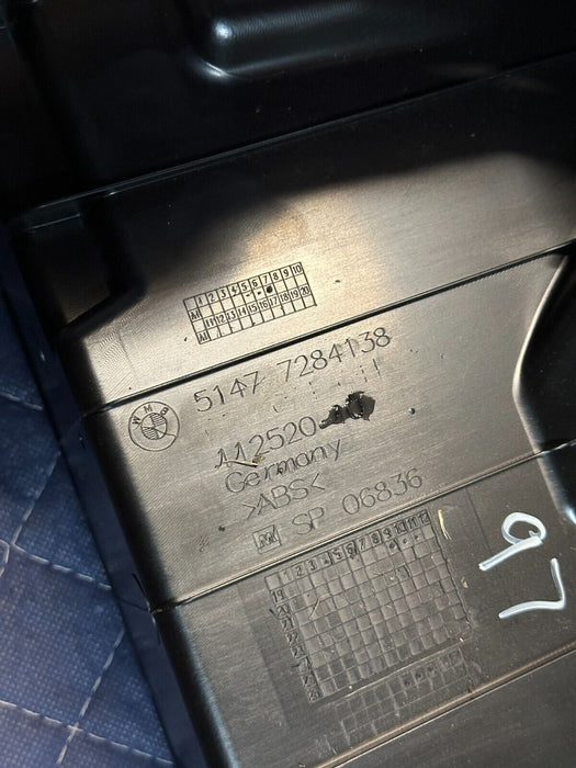 2020 BMW M4 F82 OEM REAR TRUNK TAILGATE SILL SCUFF PLATE TRIM COVER 5147 7284138