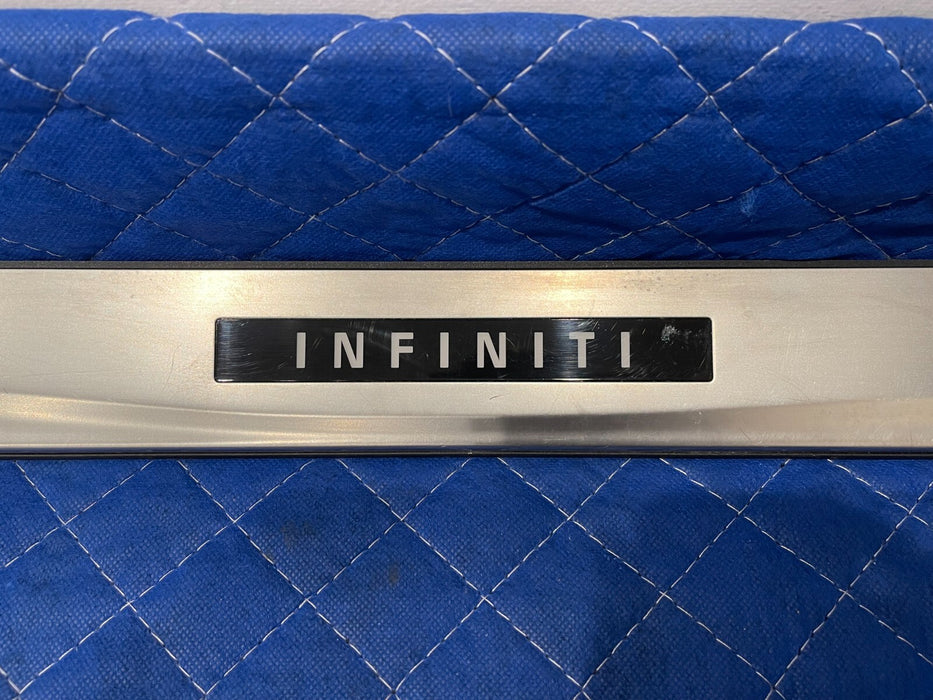 2017 INFINITI Q50 RED SPORT FRONT LEFT RIGHT ILLUMINATED KICK PLATES OEM *SCUFFS