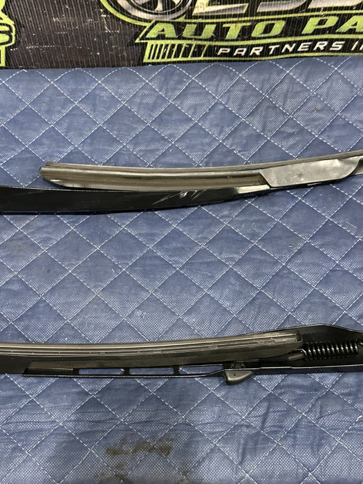 2015 JAGUAR F TYPE R FRONT LEFT & RIGHT WINDSHIELD WIPER ARM SET PAIR OEM