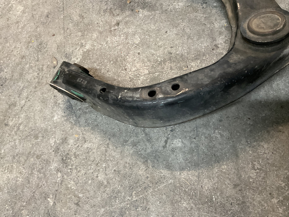 2016-2019 NISSAN TITAN XD 5.0 CUMMINS FRONT LEFT UPPER CONTROL ARM UCA OEM