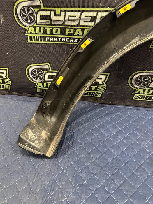 2019 FORD F150 3.5L RAPTOR FRONT LEFT FENDER FLARE MOULDING OEM *SCUFFS 3-4*