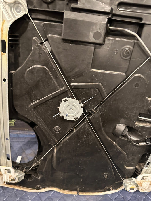 2024 DODGE RAM 3500 LARAMIE REAR LEFT DOOR CARRIER PANEL W MOTOR OEM