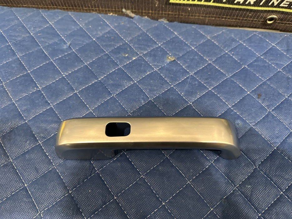 2017 2018 2019 FORD F250 F350 F450 LIMITED FRONT RIGHT DOOR HANDLE COVER OEM