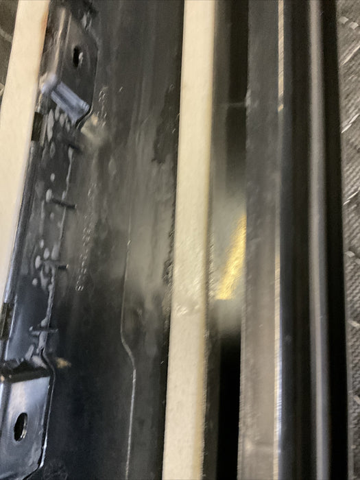 2017 FORD F250 F350 F450 REAR DRIVER GLOSS BLACK B PILLAR MOLDING OEM