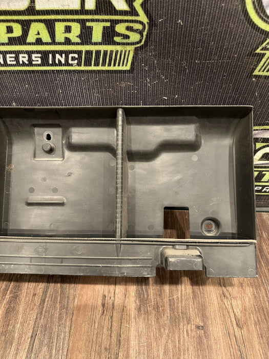 2017-18 AUDI R8 REAR AIR GUIDE PANEL TRIM OEM 4S0 121 139 C