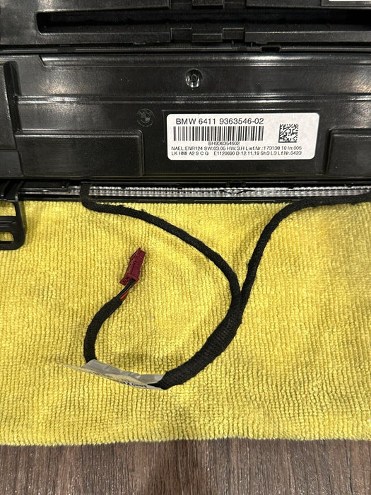 2020 BMW M4 F82 RADIO HVAC AC A/C HEAT CONTROL BEZEL PANEL W AMBENT LIGHTING OEM