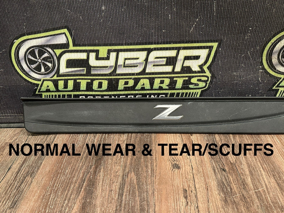 2010 NISSAN 370Z PASSENGER RIGHT SCUFF SILL KICK PLATE OEM *NORM WEAR & TEAR*