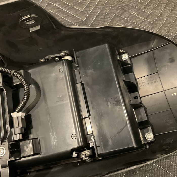 2018 NISSAN 370Z NISMO CENTER CONSOLE ASSEMBLY OEM 2009-2020
