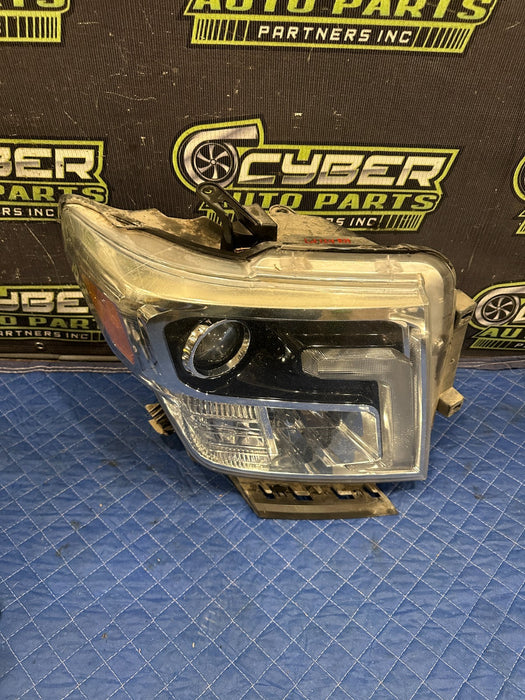 2017 NISSAN TITAN XD PASSENGER RIGHT LED HEADLIGHT OEM
