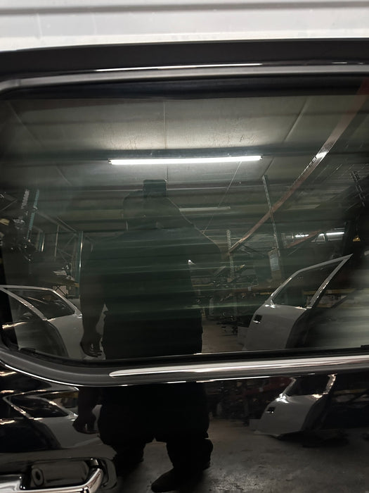 2022 FORD F250 F350 F450 REAR RIGHT DOOR SHELL AGATE BLACK (UM) OEM