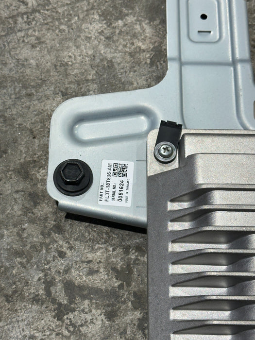 2017-2019 FORD F250 F350 SONY AMP AMPLIFIER OEM