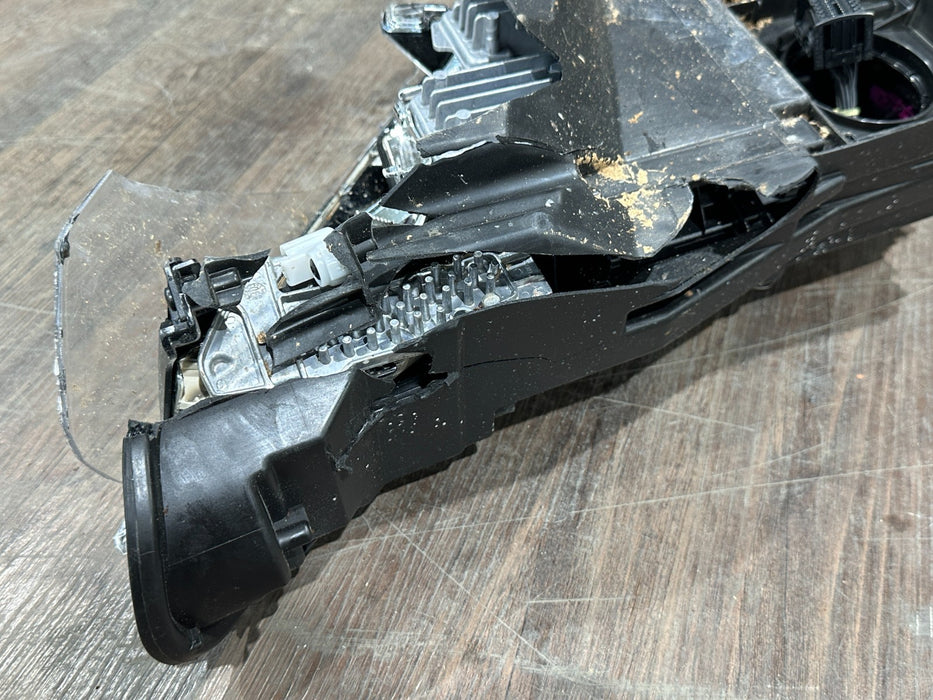 2017 AUDI R8 LEFT LED HEADLIGHT OEM *DAMAGED*