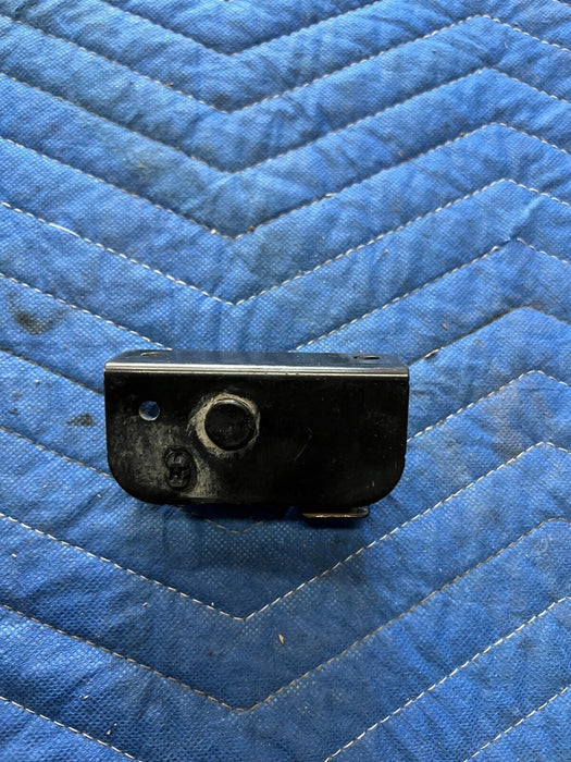 2018 NISSAN TITAN XD FRONT IMPACT SENSOR W/ BRACKET 985813JA0A