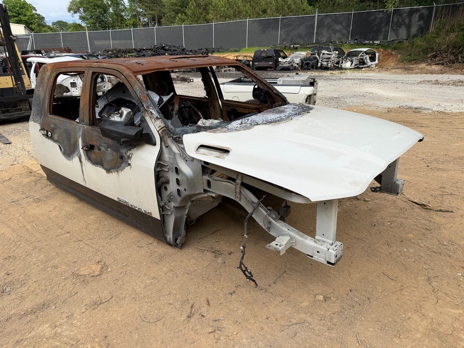 2019-2024 RAM 2500 3500 MEGA CAB SHELL 4 DOOR *DAMAGE*