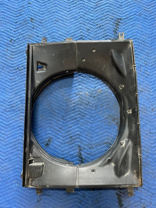 2017 2018 2019 FORD F250 F350 F450 FRONT RADIATOR FAN SHROUD ASSEMBLY OEM