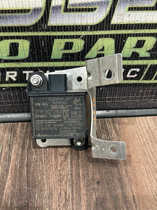 2021 AUDI R8 FRONT RIGHT TPMS TIRE PRESSURE MONITORING SENSOR OEM 7PP 907 283