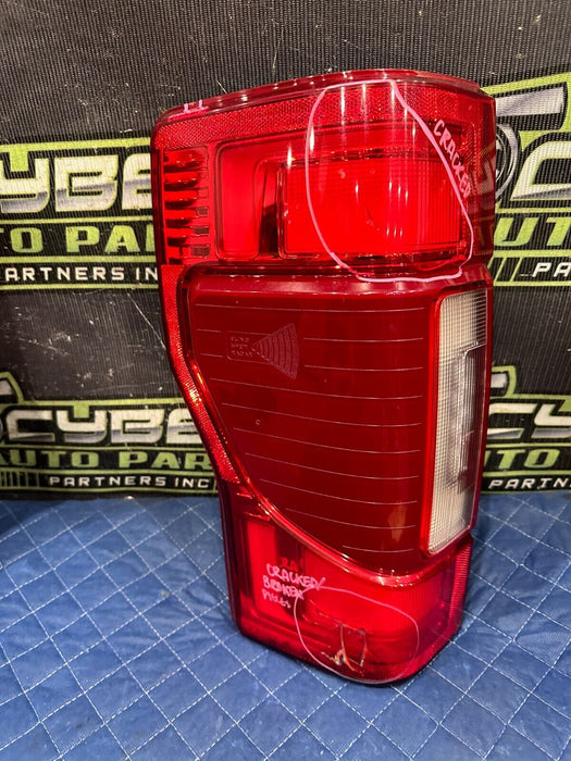 2019-2022 FORD F250 F350 F450 DRIVER LEFT BLISS LED TAIL LIGHT OEM *CRACKED*