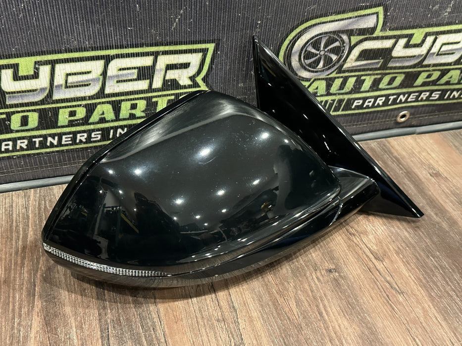 2018-2024 LAMBORGHINI URUS RIGHT MIRROR WITH CAMERA OEM *HAS PPF PEELING*
