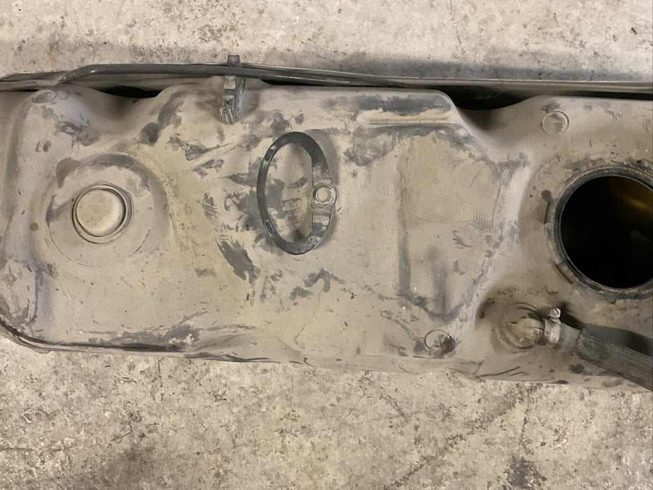 2018 DODGE RAM 3500 LARAMIE 4X4 6.7L DIESEL FUEL TANK ASSEMBLY OEM 62K MILES