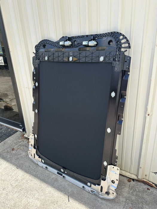 2017 2018 2019 FORD F250 F350 F450 PLATINUM TWIN PANEL MOONROOF ASSEMBLY OEM
