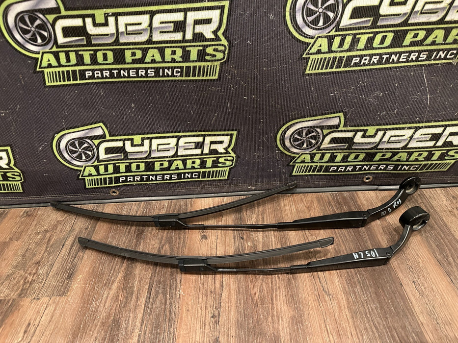 2021 AUDI R8 FRONT LEFT RIGHT WINDSHIELD WIPER PAIR OEM