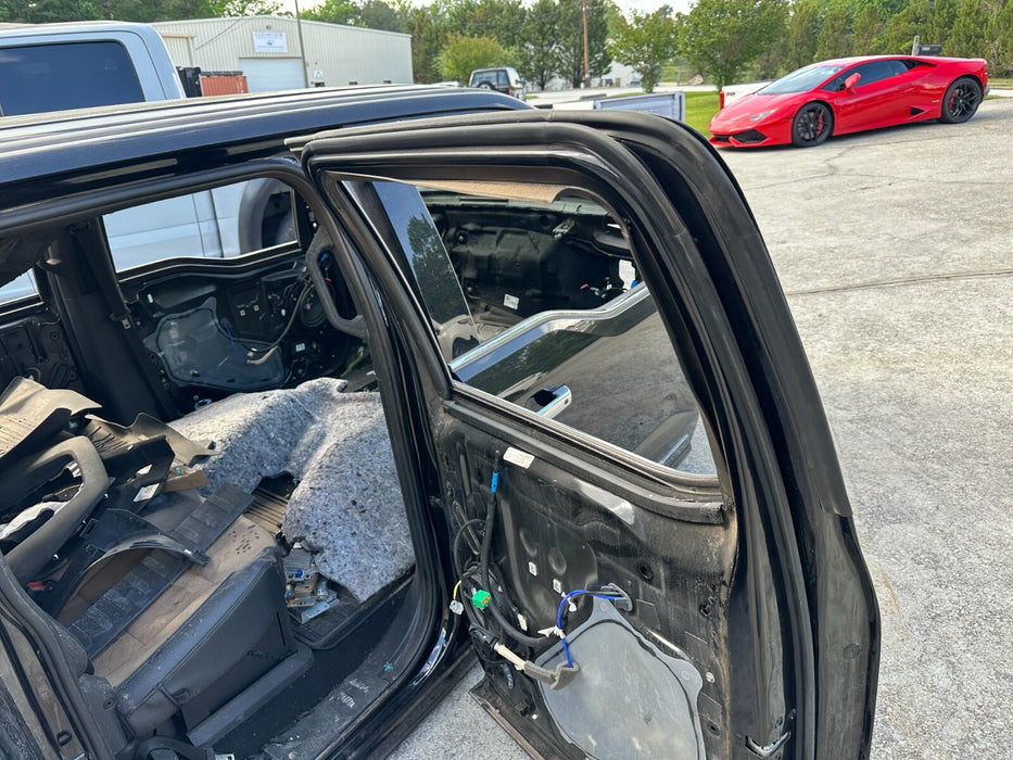 2023 2024 FORD F250 F350 F450 REAR RIGHT AGATE BLACK DOOR SHELL ASSEMBLY OEM