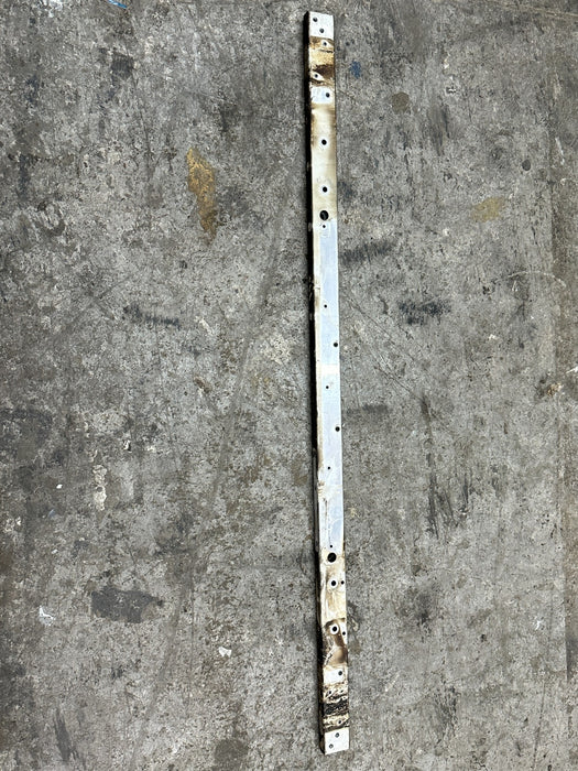 2014 AUDI R8 SPYDER OEM ROOF RAIL REINFORCEMENT FRAME CROSSMEMBER 427 813 518 A