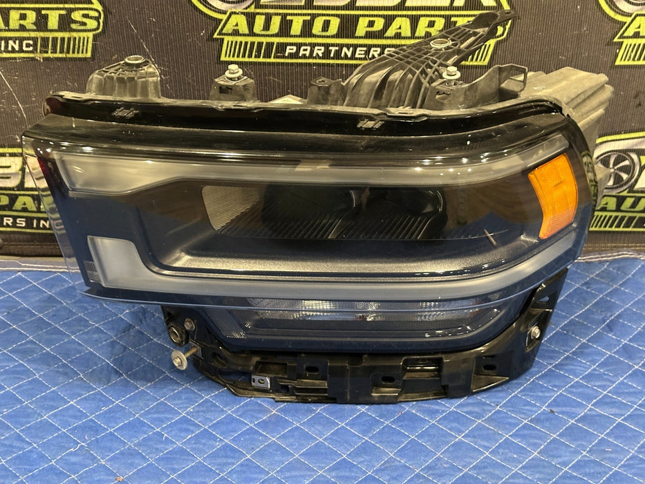 2021 RAM 2500 LARAMIE LEFT LED HEADLIGHT OEM *FOR PARTS USE ONLY!*
