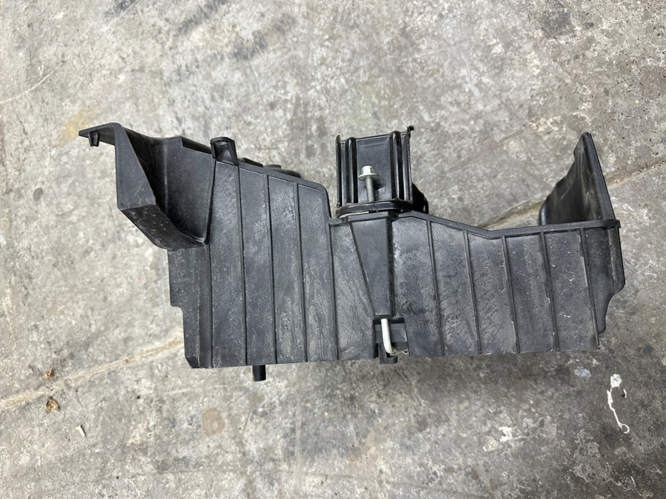 2023 2024 FORD F250 F350 F450 BATTERY TRAY HOLDER OEM PC3B 10723 AF