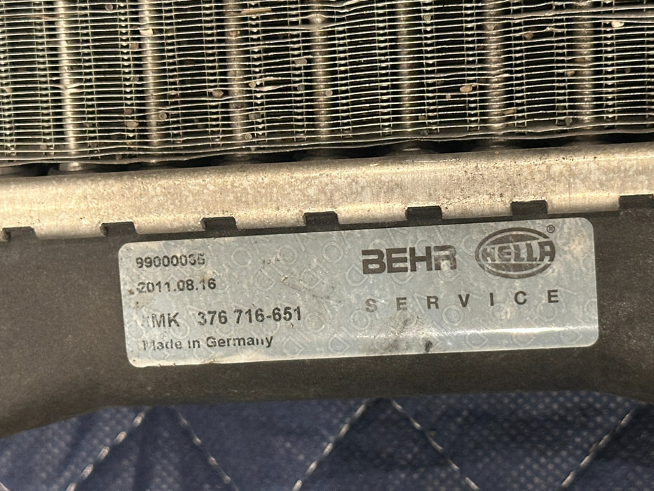 2014 AUDI R8 FRONT ENGINE RADIATOR HELLA 8MK 376 716-651