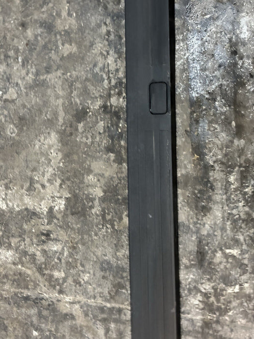 2017-2022 FORD F250 F350 RIGHT PASSENGER TOP BED RAIL TRIM COVER PANELS
