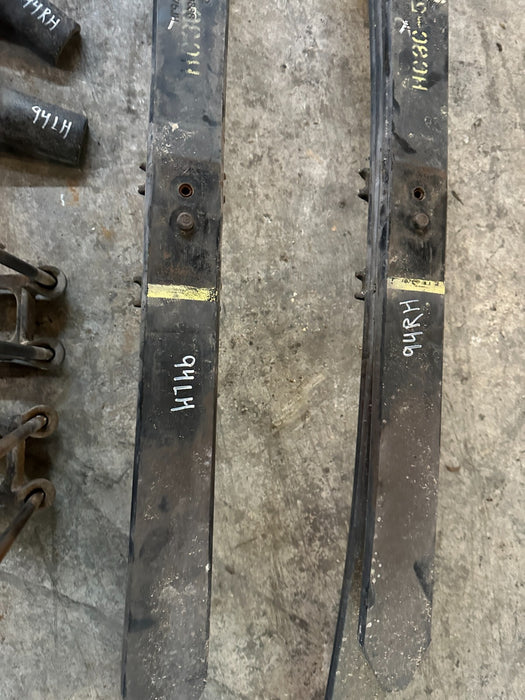 2018 FORD F250 REAR LEFT RIGHT LEAF SPRINGS SET OEM HC3C5A975 HC3C 5A975