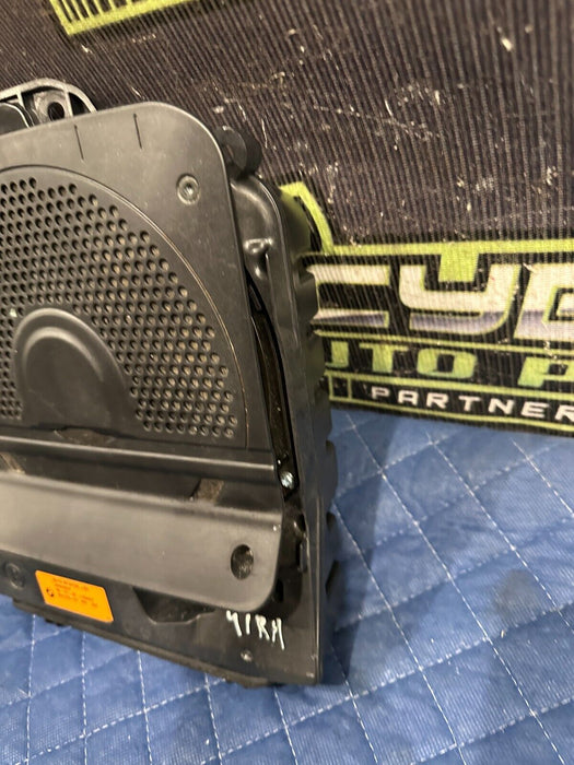 2020 BMW M4 SUBWOOFER RIGHT HARMAN KARDON CENTRAL SPEAKER 6513 9210152-04