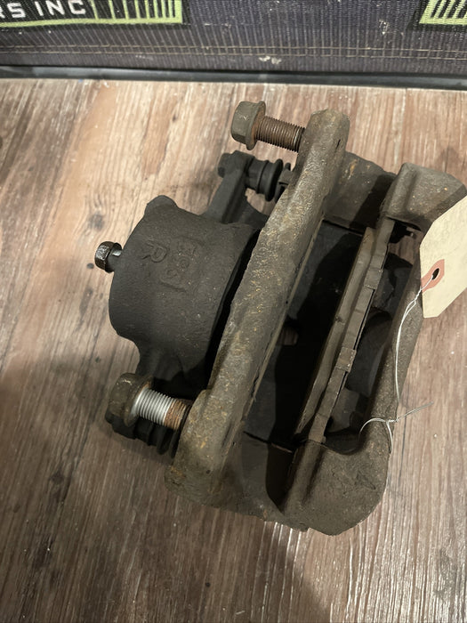 2014 TOYOTA PRIUS V FRONT RIGHT PASSENGER BRAKE CALIPER ASSEMBLY OEM