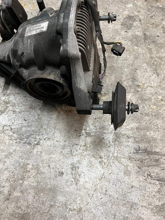 2015 MERCEDES-BENZ C63S AMG REAR AXLE DIFFERENTIAL ASSEMBLY OEM 2053501024