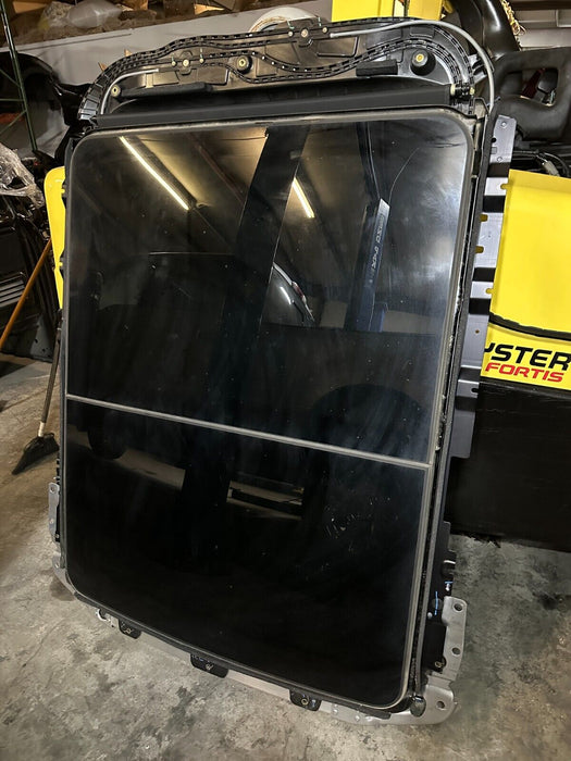 2020 2021 2022 FORD F250 F350 F450 PLATINUM TWIN PANEL MOON ROOF SUN ROOF OEM