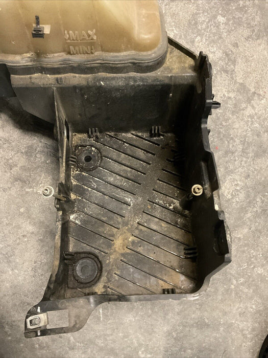 2017-2019 FORD F250 F350 F450 BATTERY HOLDER TRAY W/ RESERVOIR OEM 2017-2019