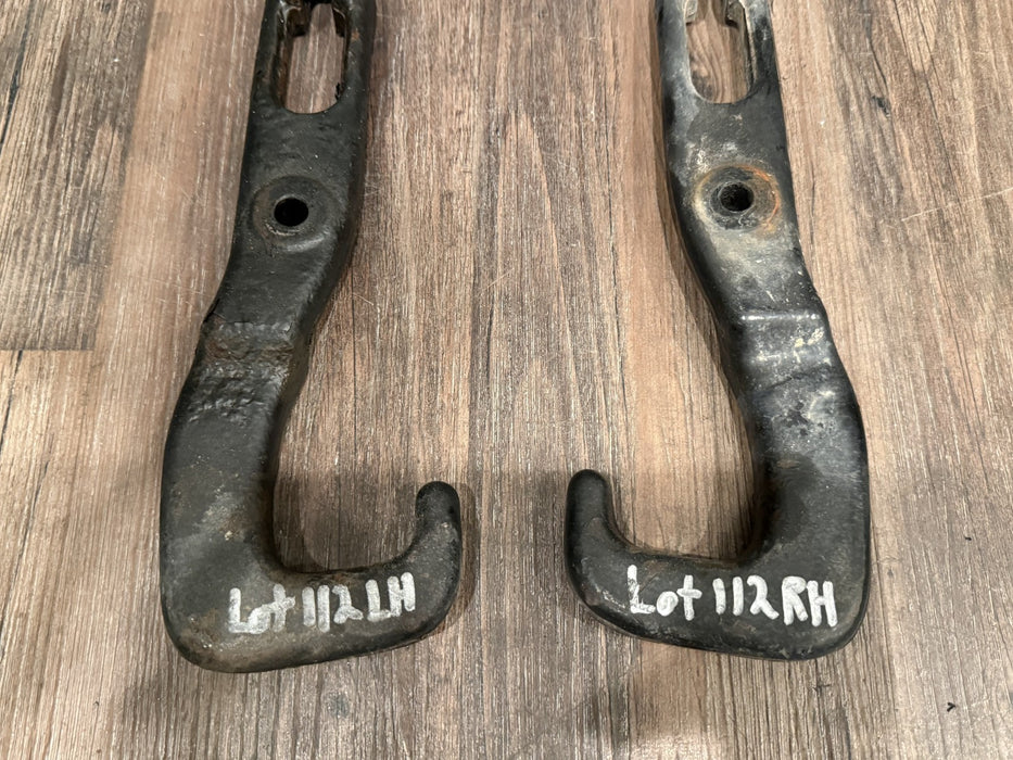 2017 NISSAN TITAN XD STEERING LEFT RIGHT FRONT BUMPER TOW HOOKS OEM