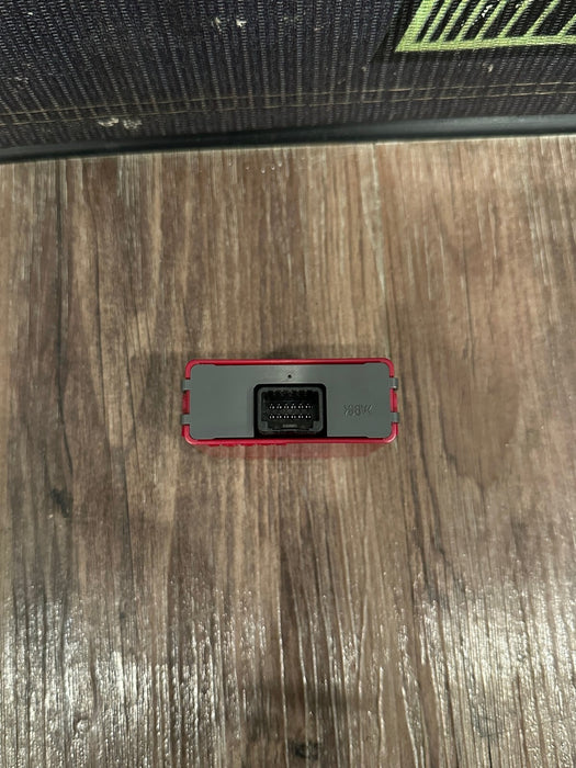 2014 TOYOTA PRIUS V TIRE PRESSURE SENSOR MODULE OEM 89769-47040