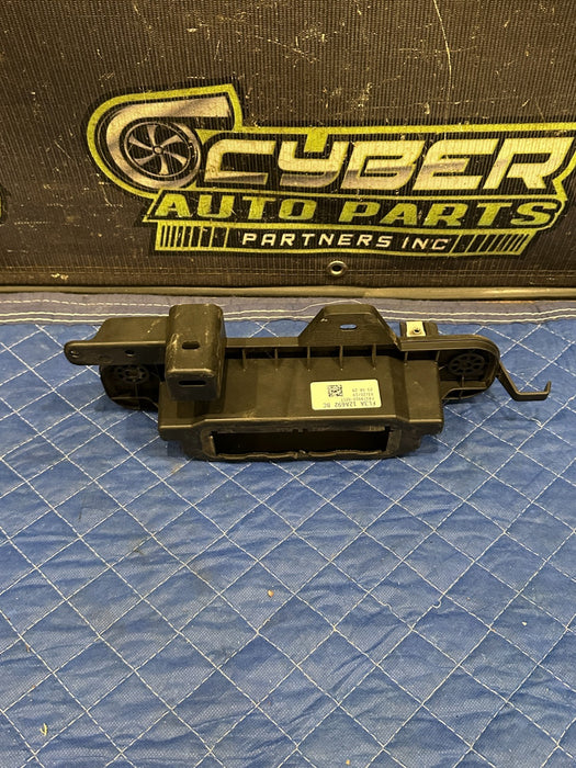 2017-2019 FORD F150 RAPTOR ECU ECM ENGINE CONTROL MODULE BRACKET OEM FL3A 12A692