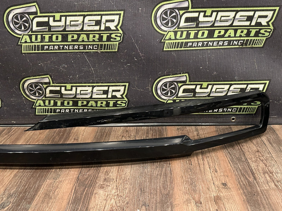 2024 FORD F350 LOWER GRILLE PANEL TRIM OEM PC3-8200-C *READ DESCRIPTION*