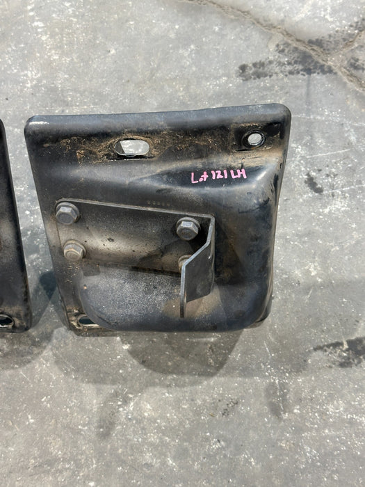 2015 DODGE RAM 2500 LEFT RIGHT TOW HOOK BRACKET PAIR OEM 68196252AB 68196253AB