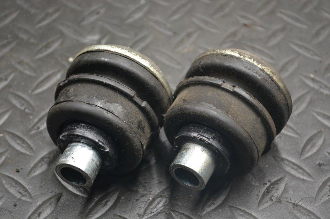 2016 NISSAN TITAN XD FRONT CAB BUSHING MOUNT PAIR 2016-2019