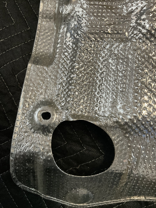 2017 MERCEDES C63 AMG OEM CENTER HEAT SHIELDING 205 682 33 71 A2056823371