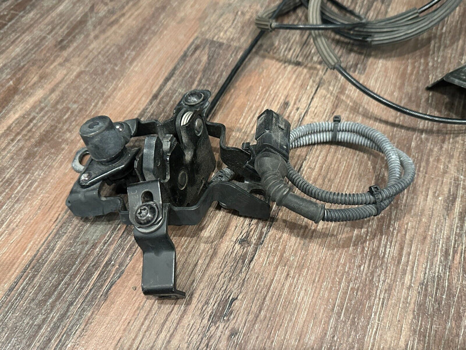 2021 AUDI R8 FRONT HOOD LOCK LATCH BONNET ASSEMBLY OEM