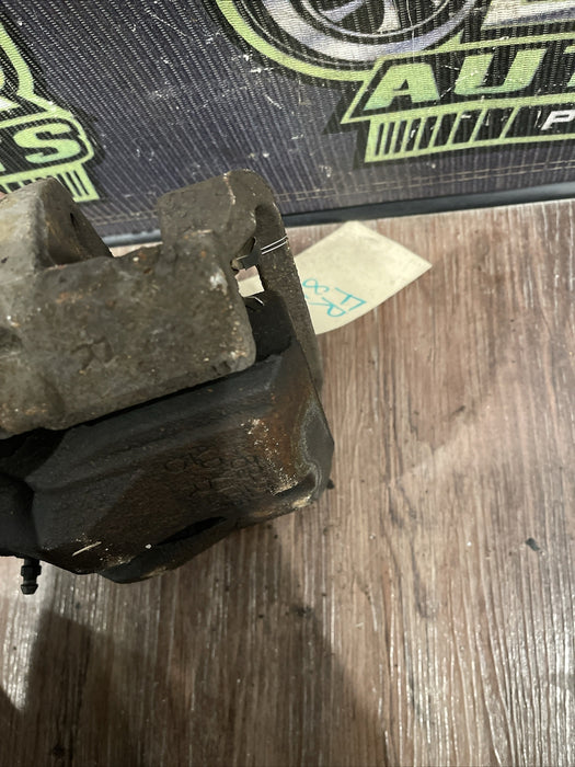 2014 TOYOTA PRIUS V FRONT RIGHT PASSENGER BRAKE CALIPER ASSEMBLY OEM