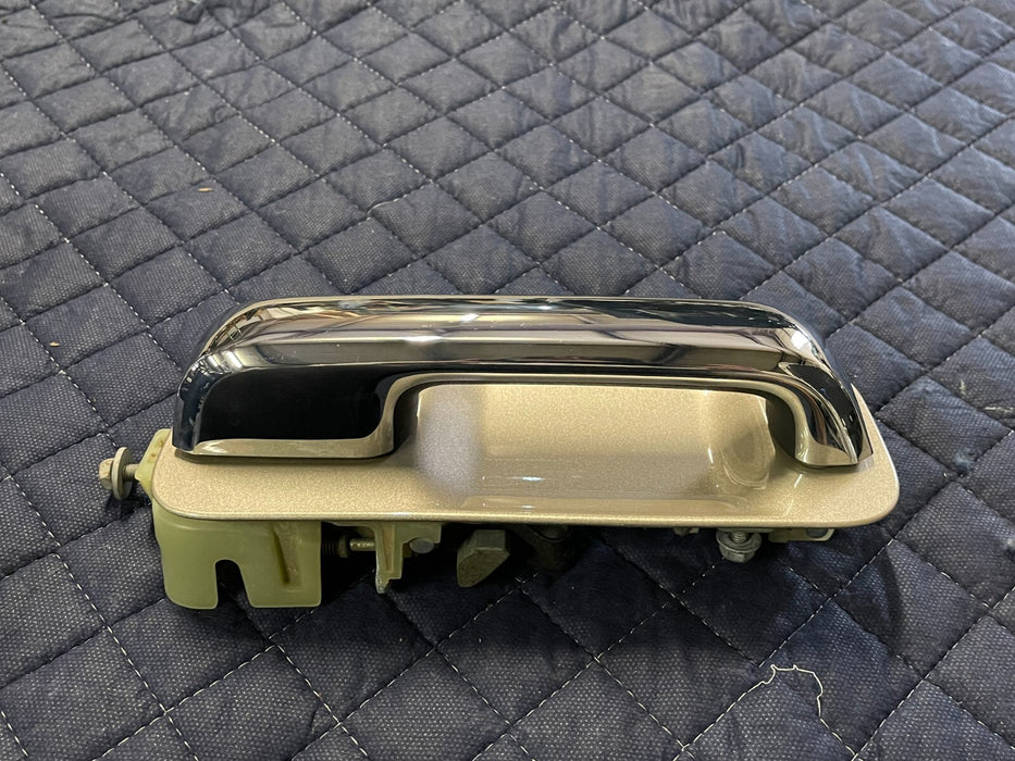 2017-2019 FORD F250 F350 F450 REAR LEFT DRIVER GOLD EXTERIOR DOOR HANDLE OEM