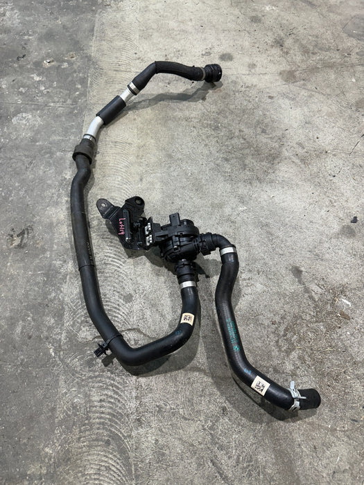 2024 BMW M3 M4 G80 G82 AUXILIARY WATER PUMP OEM 884061401