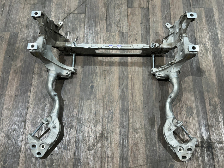 2018-2024 LAMBORGHINI URUS FRONT ENGINE SUBFRAME CROSSMEMBER OEM 4M0399315