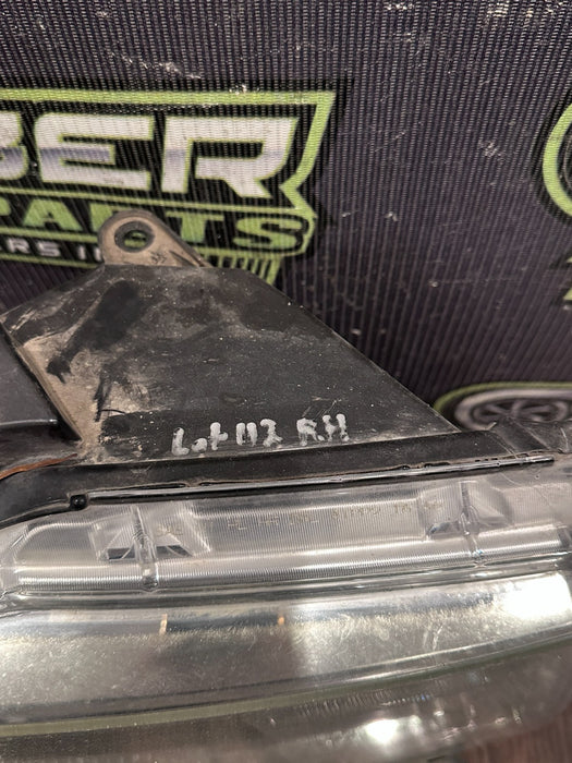 2017 NISSAN TITAN XD PASSENGER RIGHT LED HEADLIGHT OEM *INTERNAL STRESS CRACKS*